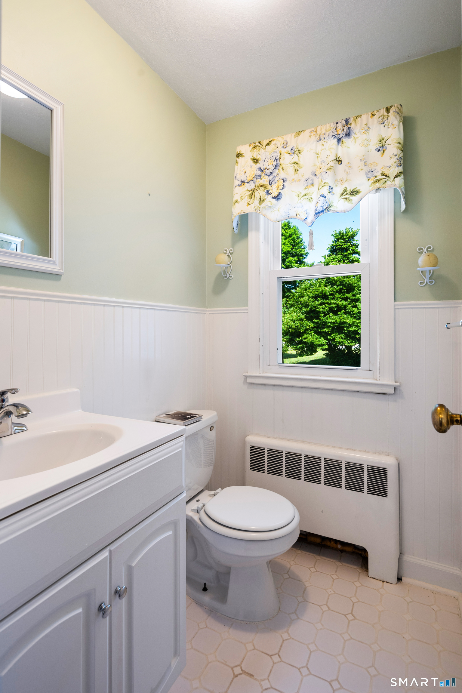26 Green Hill Road Orange, CT 06477 - Photo 23 of 35