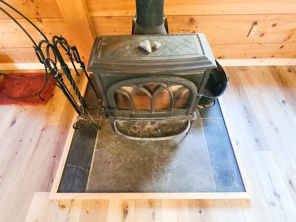 255 Royce Road Roxbury, VT 05663 - Photo 11 of 40