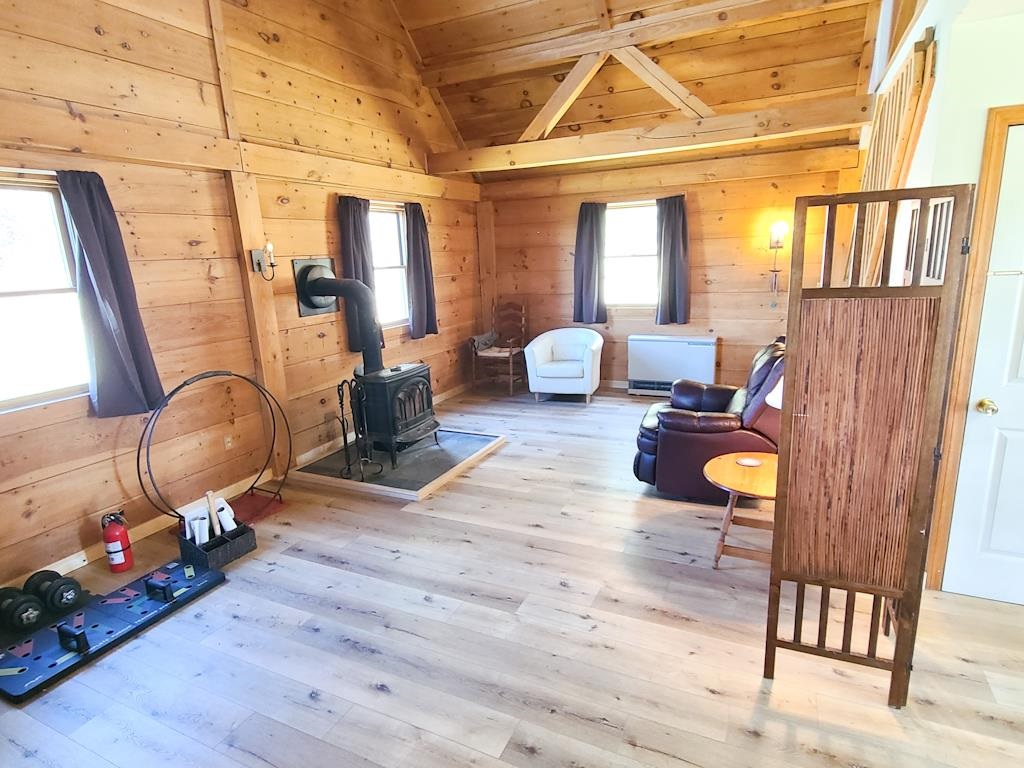 255 Royce Road Roxbury, VT 05663 - Photo 13 of 40