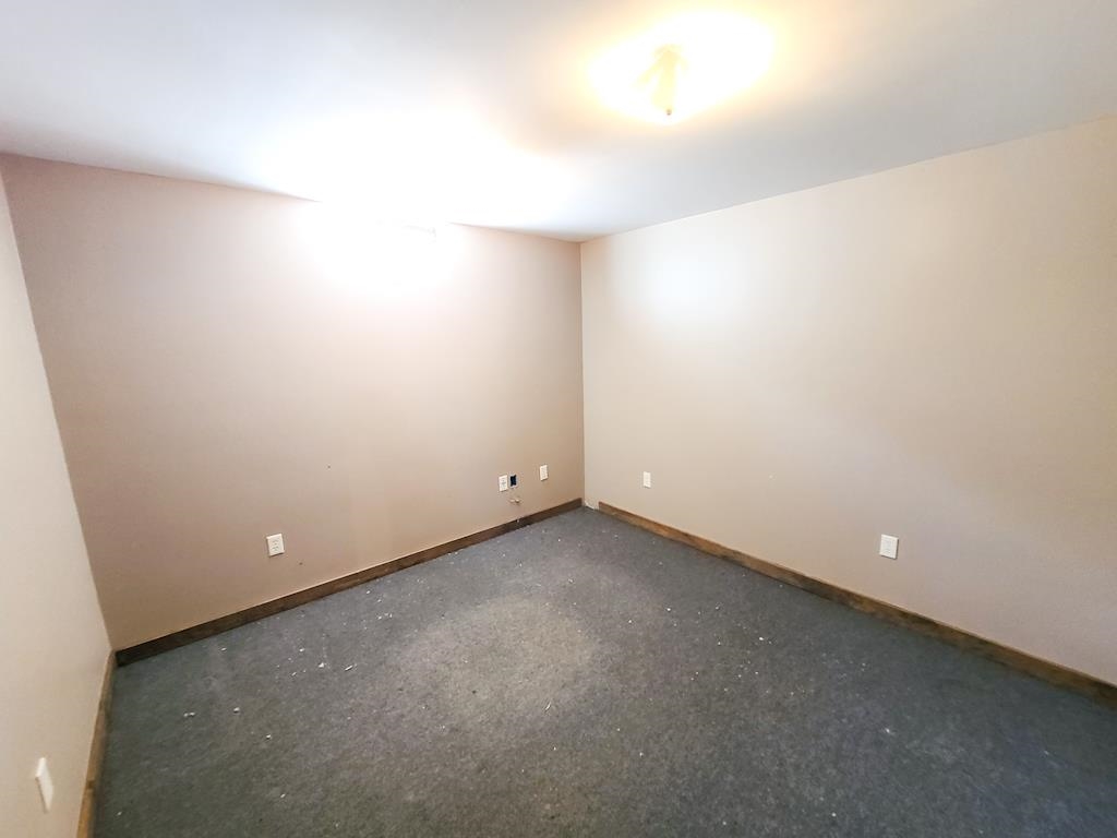255 Royce Road Roxbury, VT 05663 - Photo 24 of 40