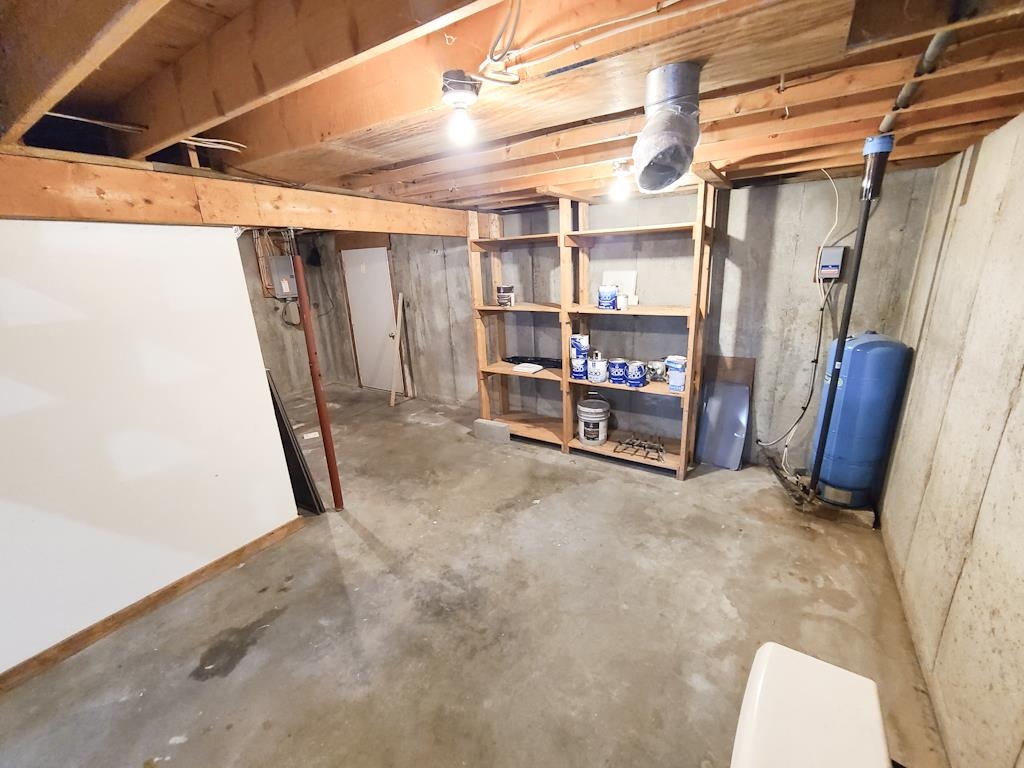 255 Royce Road Roxbury, VT 05663 - Photo 26 of 40