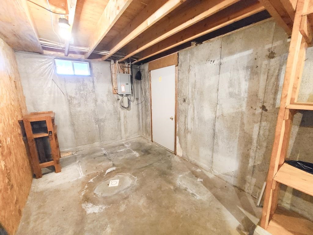 255 Royce Road Roxbury, VT 05663 - Photo 27 of 40