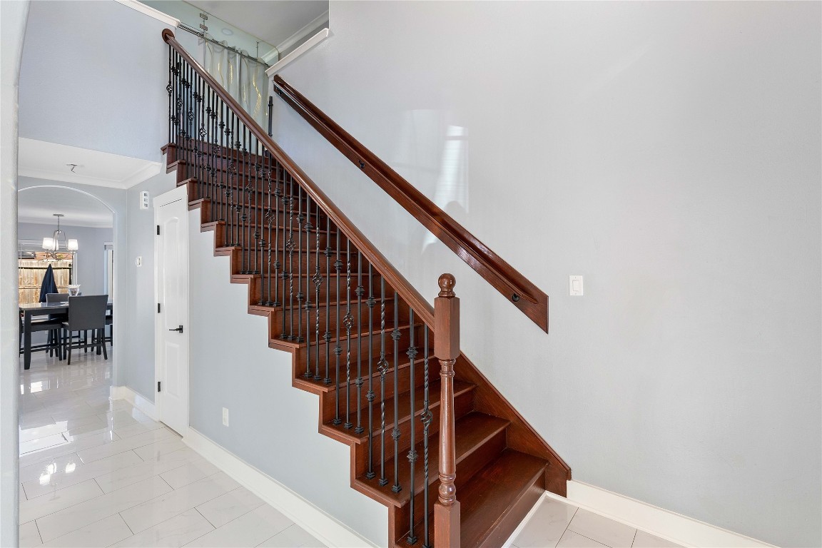 405 Mystic Trail Loop Houston, TX 77339 - Photo 9 of 44 a view of entryway and hall