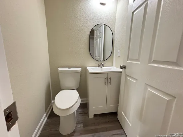 $207,900 | 700 East 5th, Nixon, TX 78140