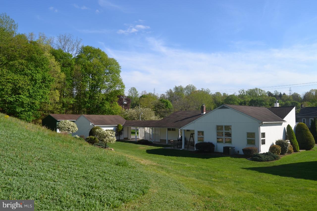 1213 Huffs Church Road Barto, PA 19504 - Photo 4 of 33 Gallery Image 4