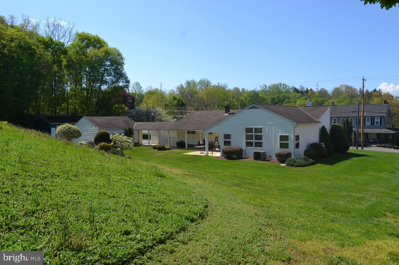 1213 Huffs Church Road Barto, PA 19504 - Photo 10 of 33 Gallery Image 10