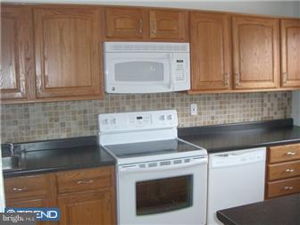 7921 Temple Road Philadelphia, PA 19150 - Photo 5 of 7 Gallery Image 5