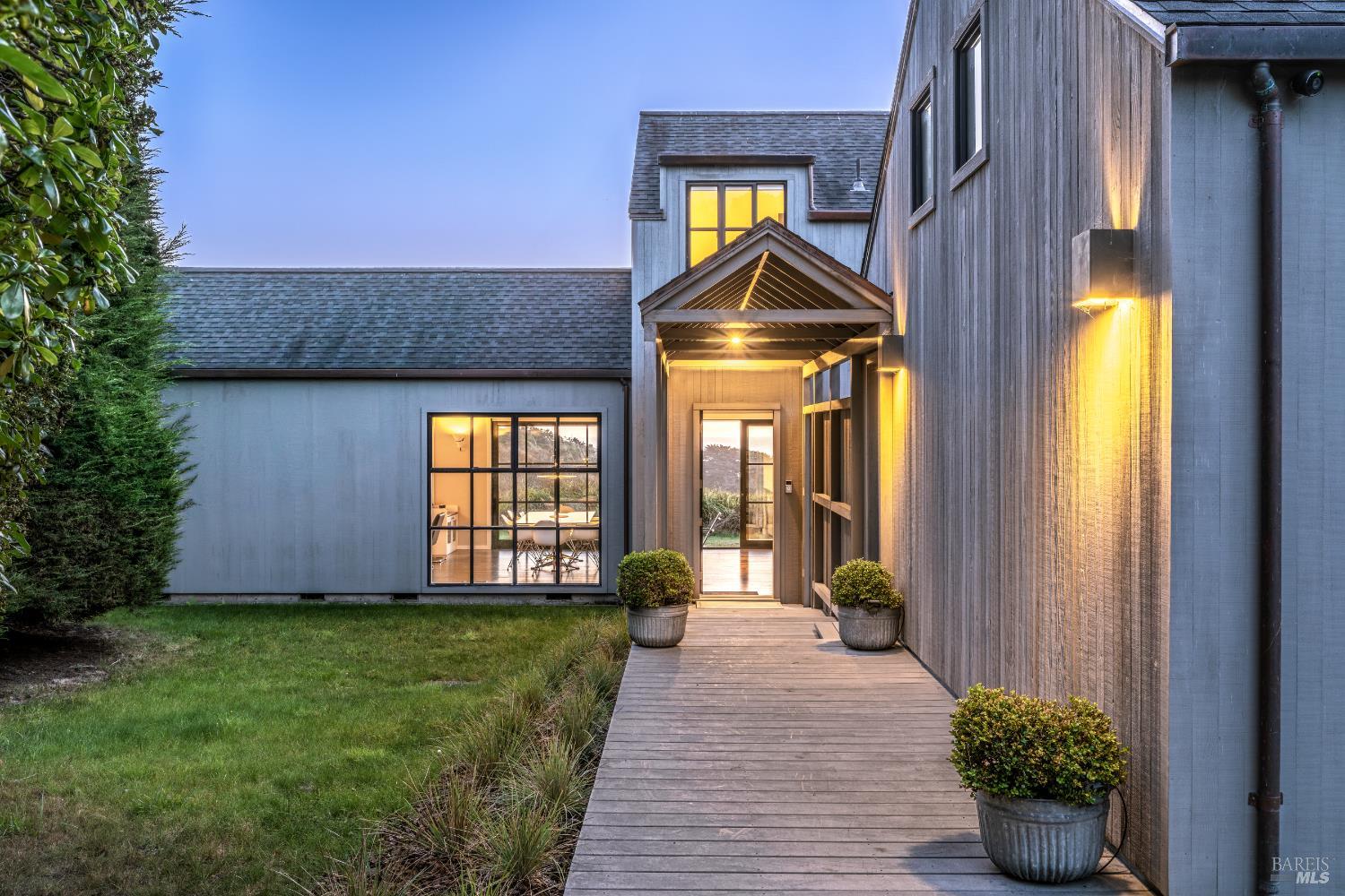 36690 Mariners Drive The Sea Ranch, CA 95497 - Photo 11 of 73 Main entrance