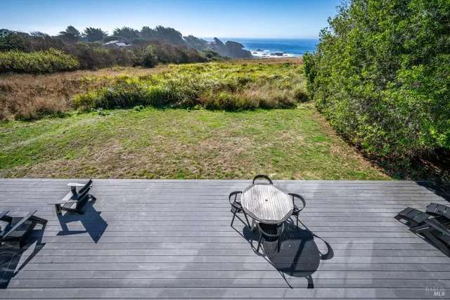 $2,500,000 | 36690 Mariners Drive, The Sea Ranch, CA 95497