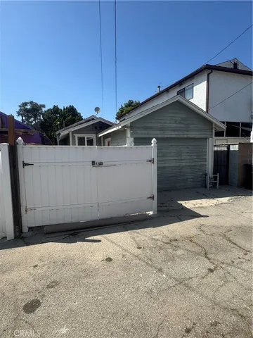 $1,350,000 | 652 Navy Street, Santa Monica, CA 90405
