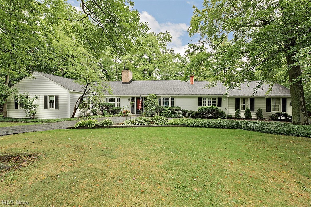 2849 Concord Road Cleveland, OH 44124 - Photo 1 of 22