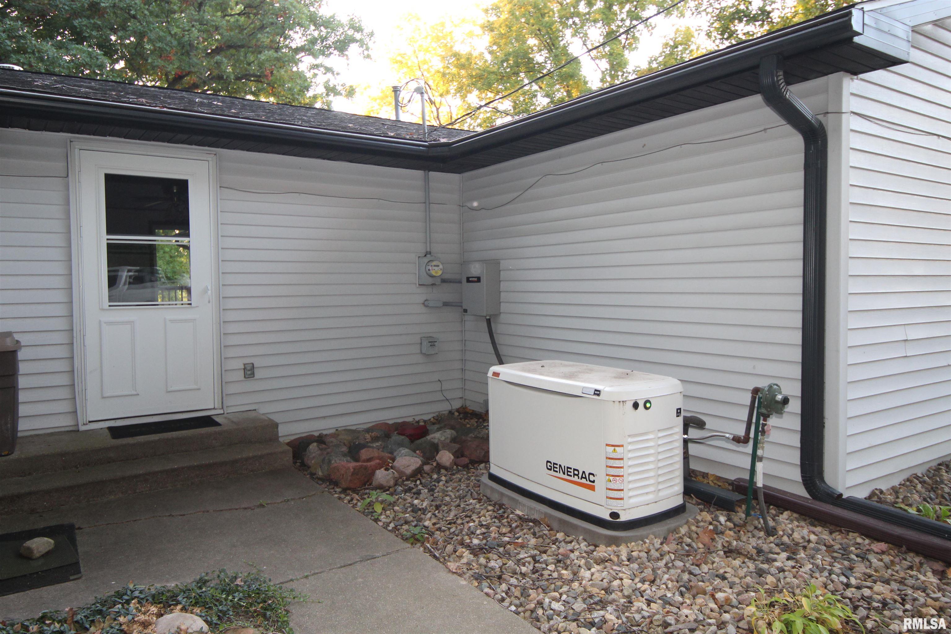 1371 Sun Road Washburn, IL 61570 - Photo 46 of 47