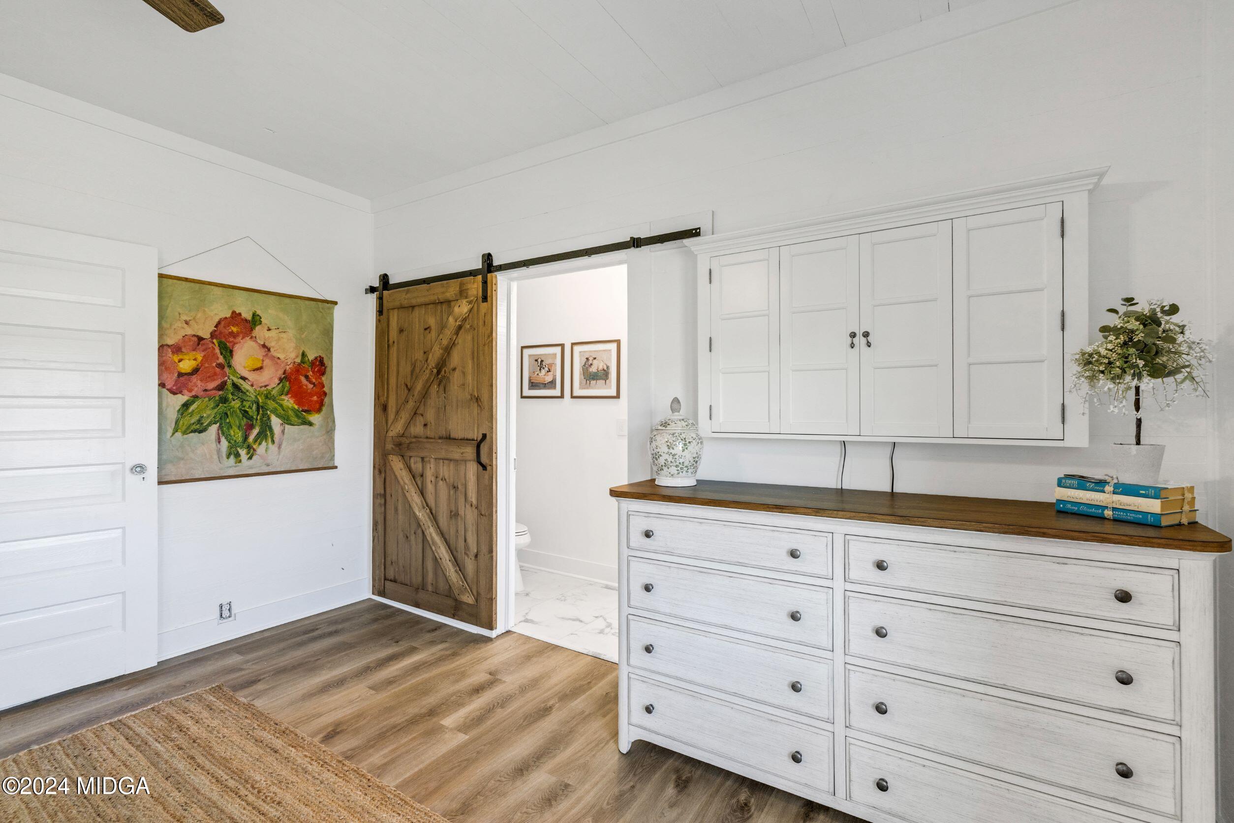 475 Brent Road Barnesville, GA 30204 - Photo 125 of 132 on-site-accommodations-master-bedroom-2