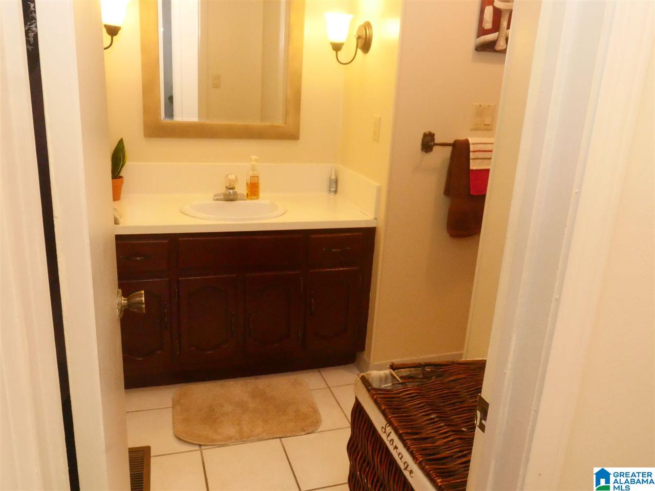 1439 Farmington Road Birmingham, AL 35235 - Photo 17 of 25