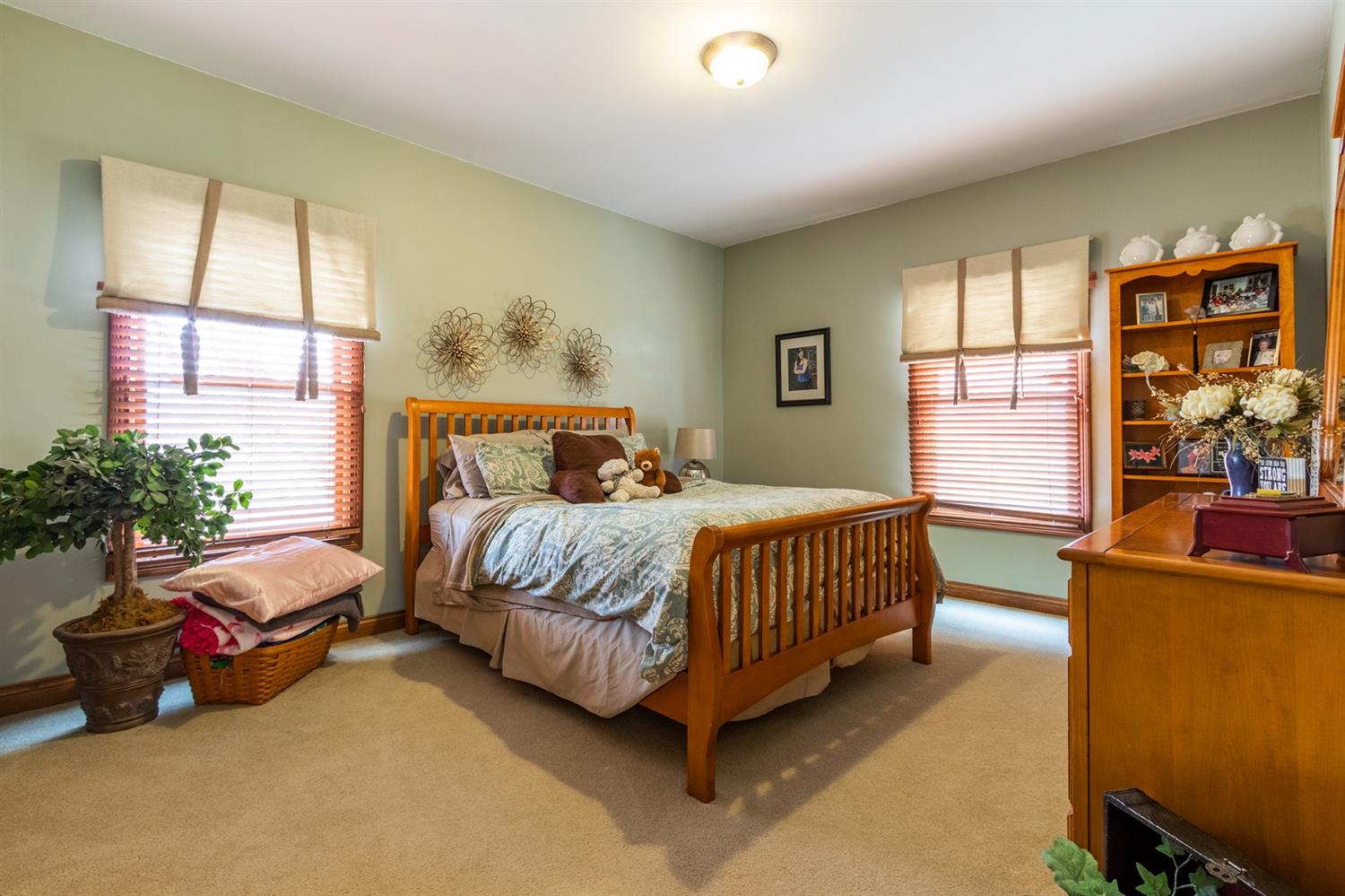 17880 Kelly Bird Road Lawrenceburg, IN 47025 - Photo 16 of 40 Gallery Image 16