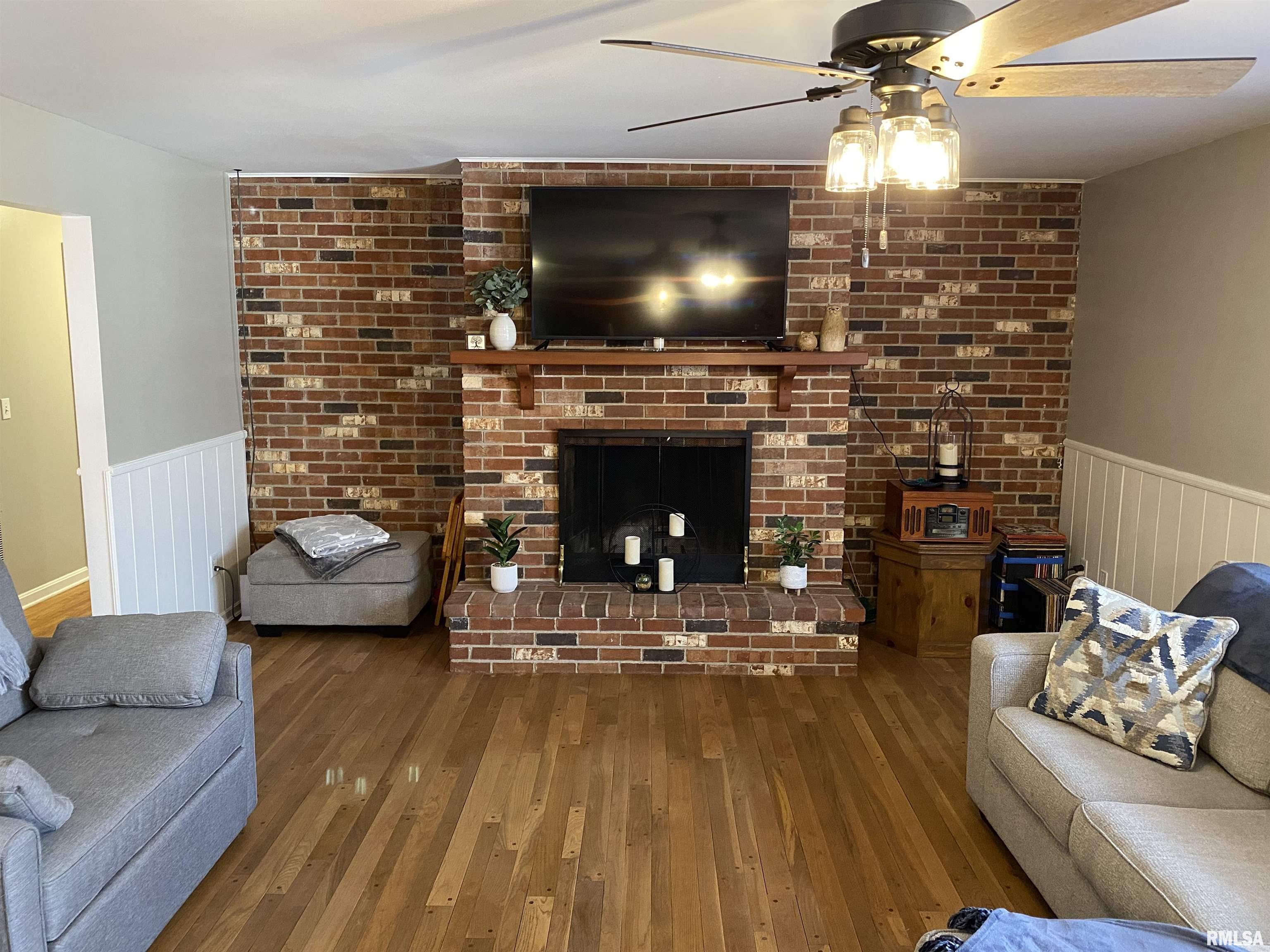 141 Fishback Road Carbondale, IL 62901 - Photo 5 of 29