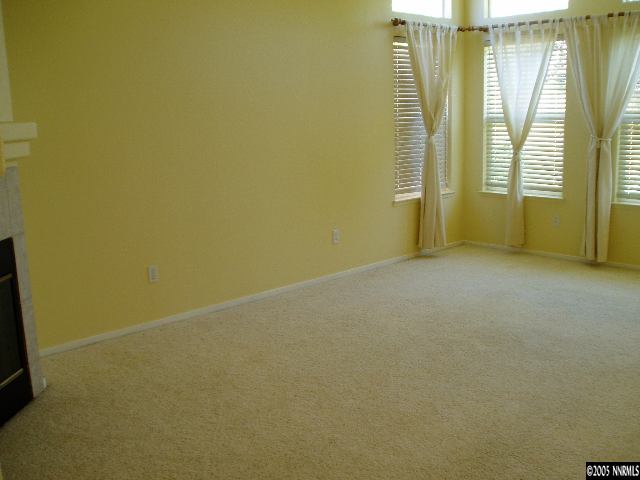 9450 Oakley Lane Reno, NV 89521 - Photo 3 of 7 Photo 3