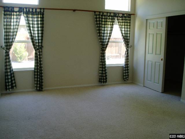 9450 Oakley Lane Reno, NV 89521 - Photo 4 of 7 Photo 4