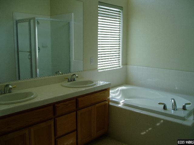 9450 Oakley Lane Reno, NV 89521 - Photo 5 of 7 Photo 5