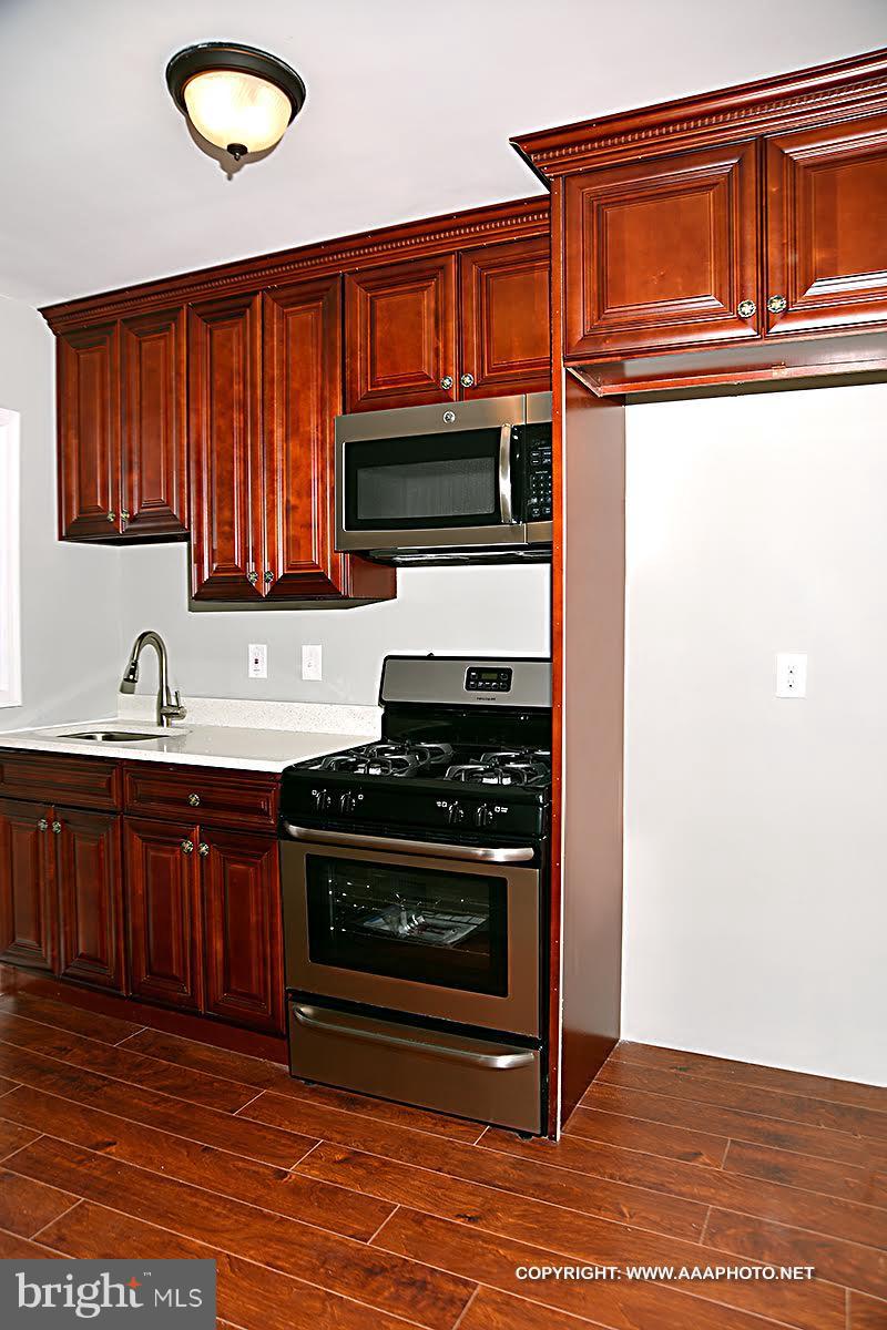 1706 Swansea Road Baltimore, MD 21239 - Photo 5 of 9 Kitchen