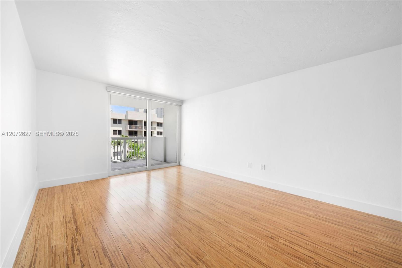 1670 Bay Road, Unit 4B Miami Beach, FL 33139 - Photo 10 of 29 Gallery Image 10