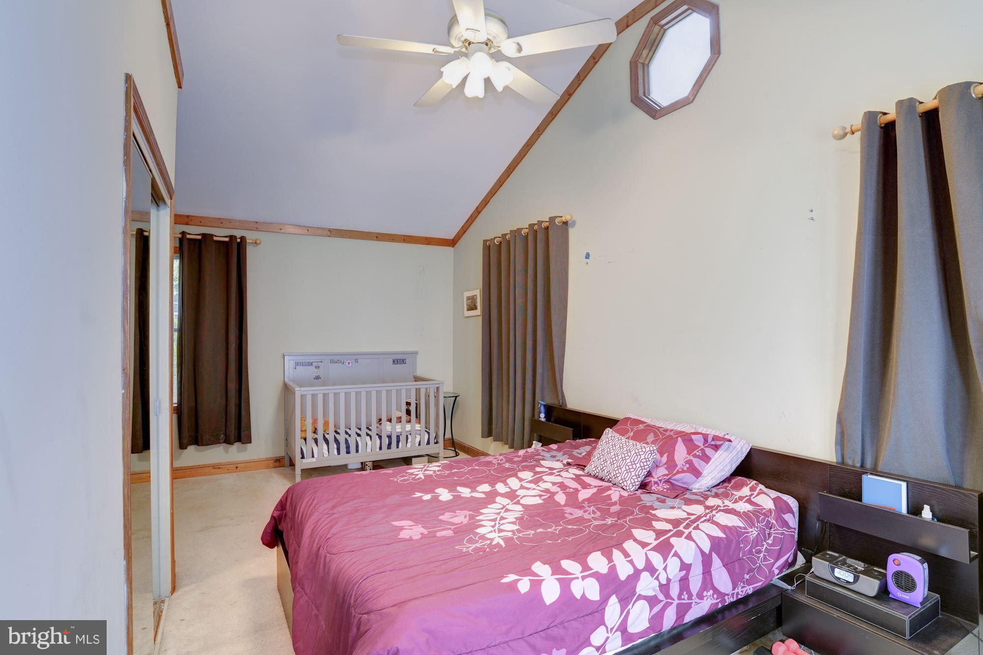 18318 Sharon Road Triangle, VA 22172 - Photo 11 of 16 Plenty of room for your furniture + a sitting area