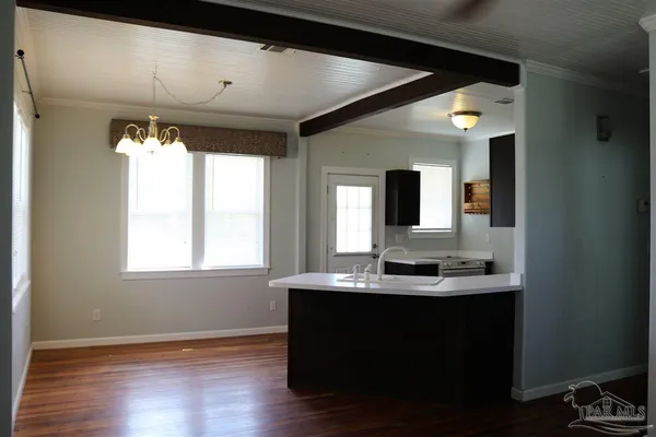 $1,550 | 5037 Canal Street, Milton, FL 32570