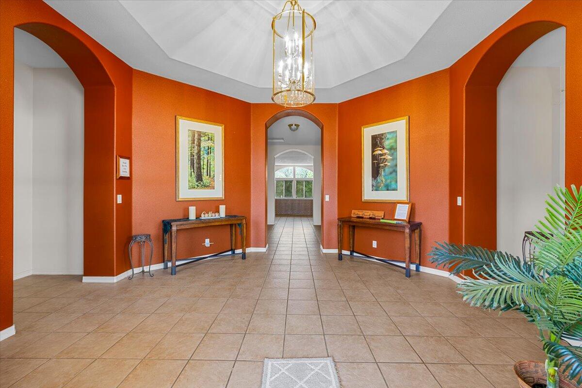 353 Cedar Ridge Drive Cave Junction, OR 97523 - Photo 41 of 45 Club House Entry