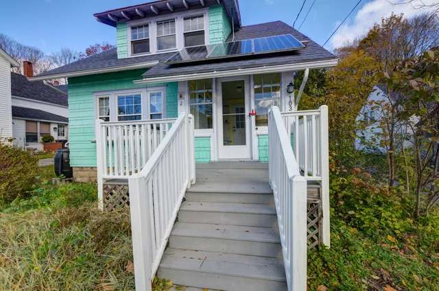 $210,000 | 103 Green Street, Augusta, ME 04330
