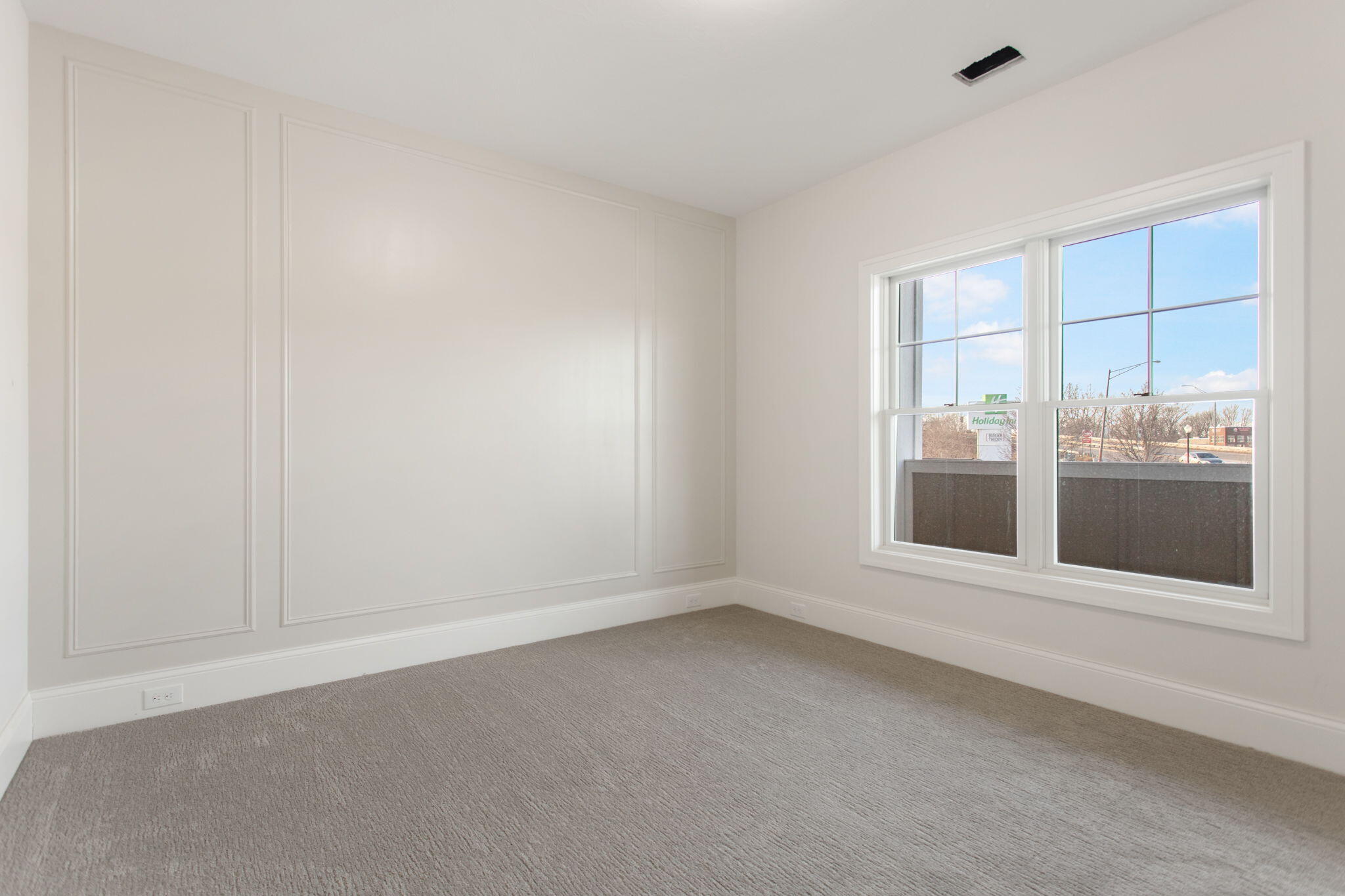 930 West Savidge Street, Unit 4 Spring Lake, MI 49456 - Photo 8 of 10 44-web-or-mls-930-w-savidge-st-2