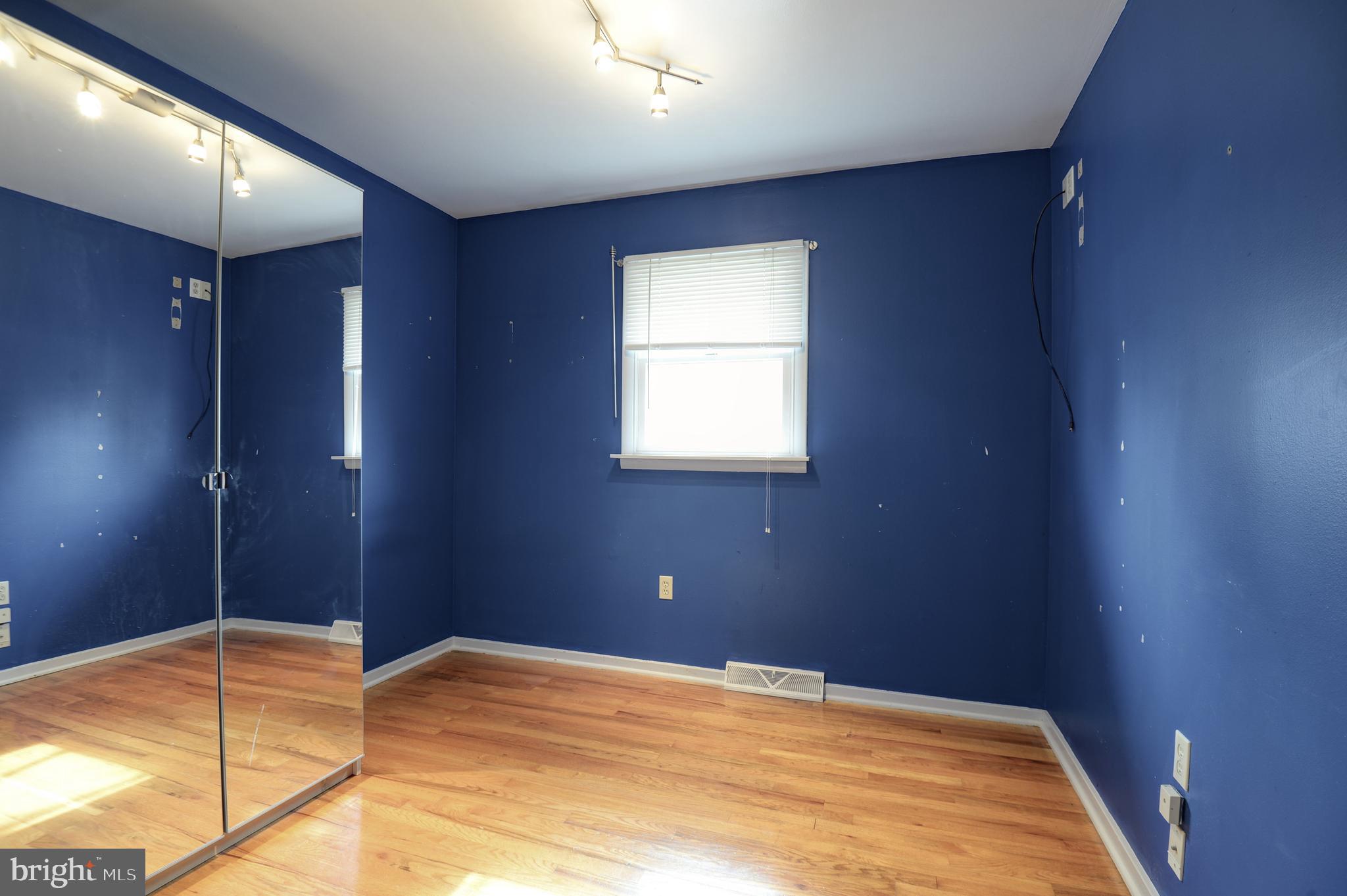 7828 Jonestown Road Harrisburg, PA 17112 - Photo 11 of 22 Gallery Image 11