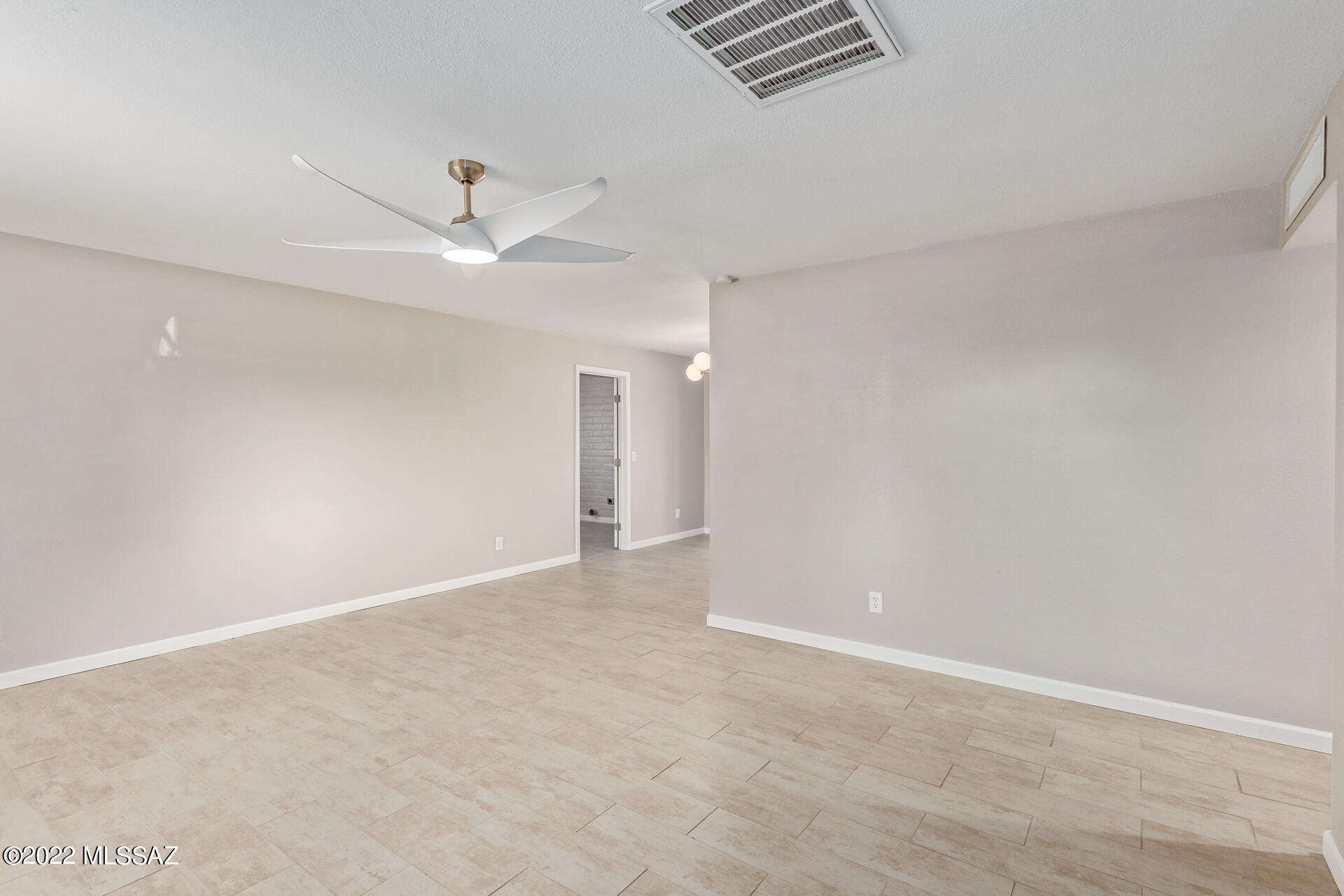 8581 East Desert Spring Street Tucson, AZ 85730 - Photo 5 of 26