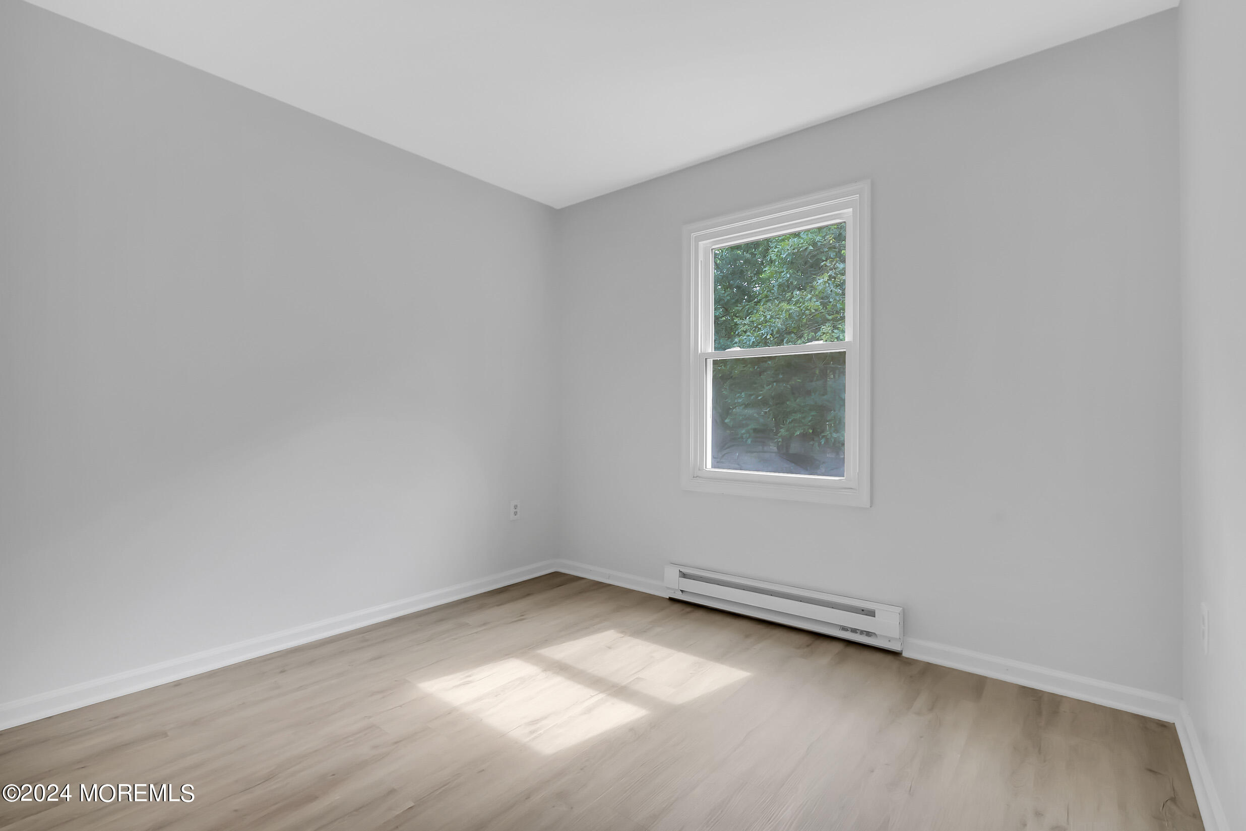 888 Anderson Road Jackson, NJ 08527 - Photo 46 of 81 an empty room with a window