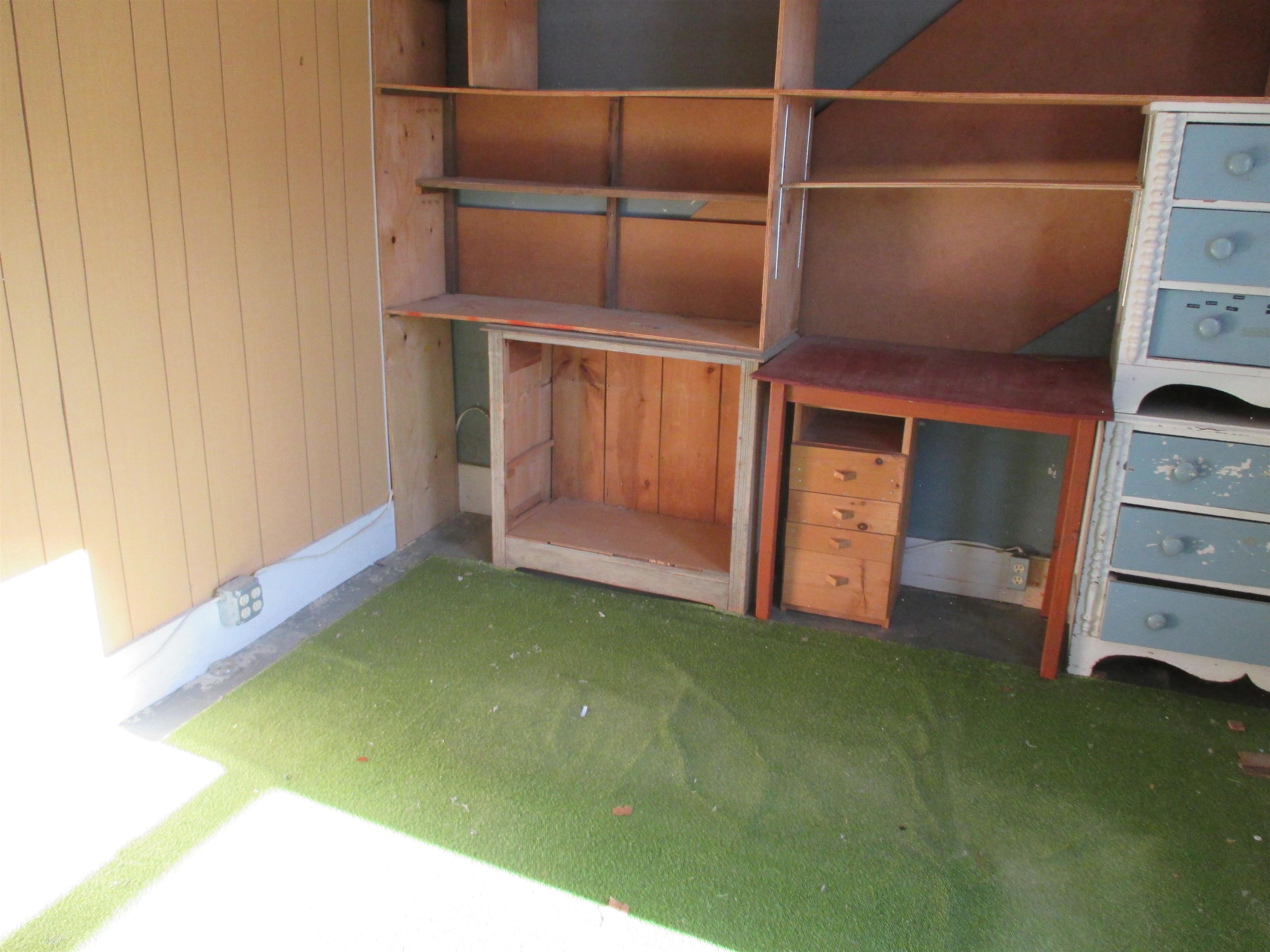 118 Charles Street Rochester, NH 03867 - Photo 24 of 46