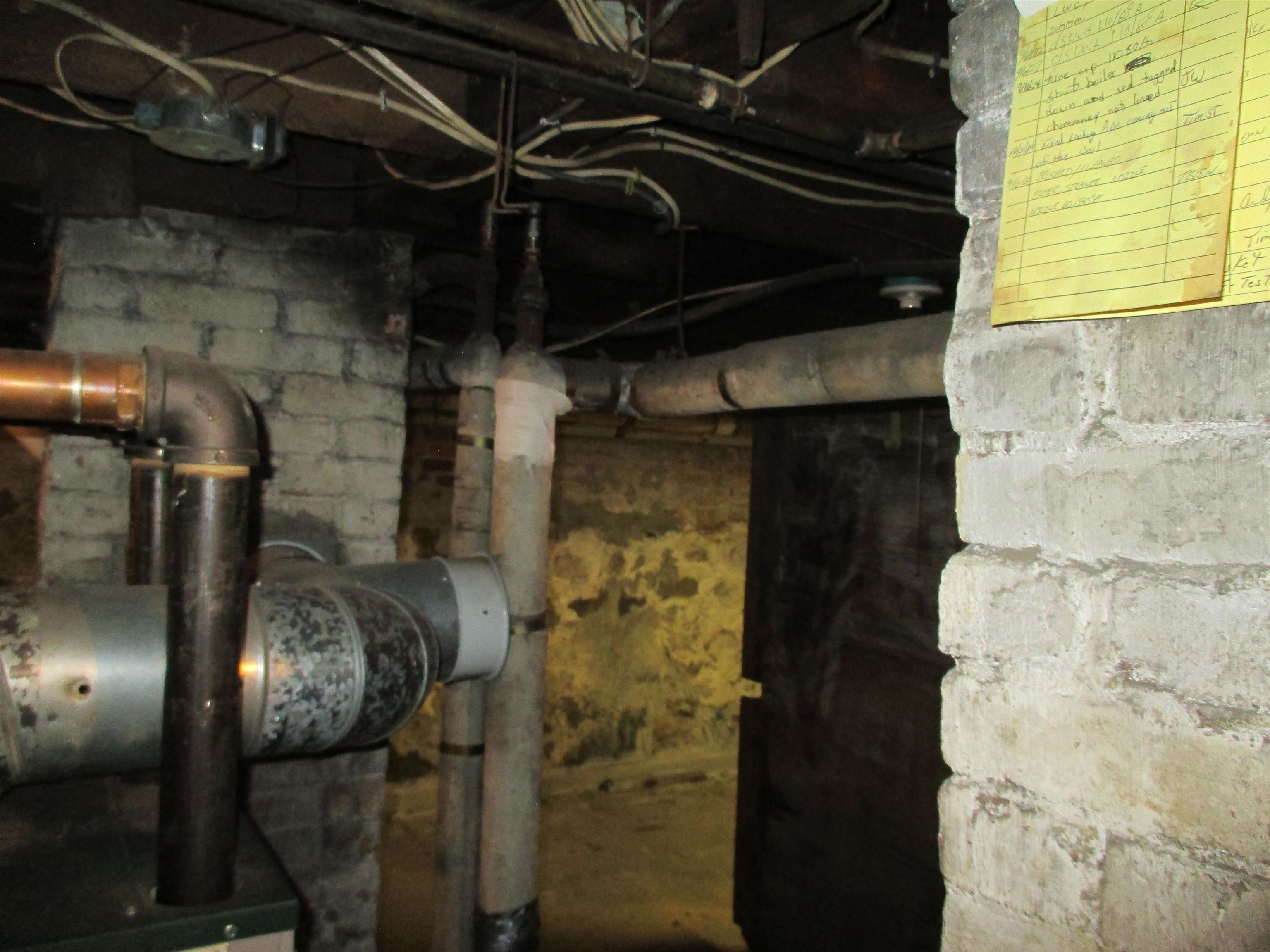 118 Charles Street Rochester, NH 03867 - Photo 29 of 46