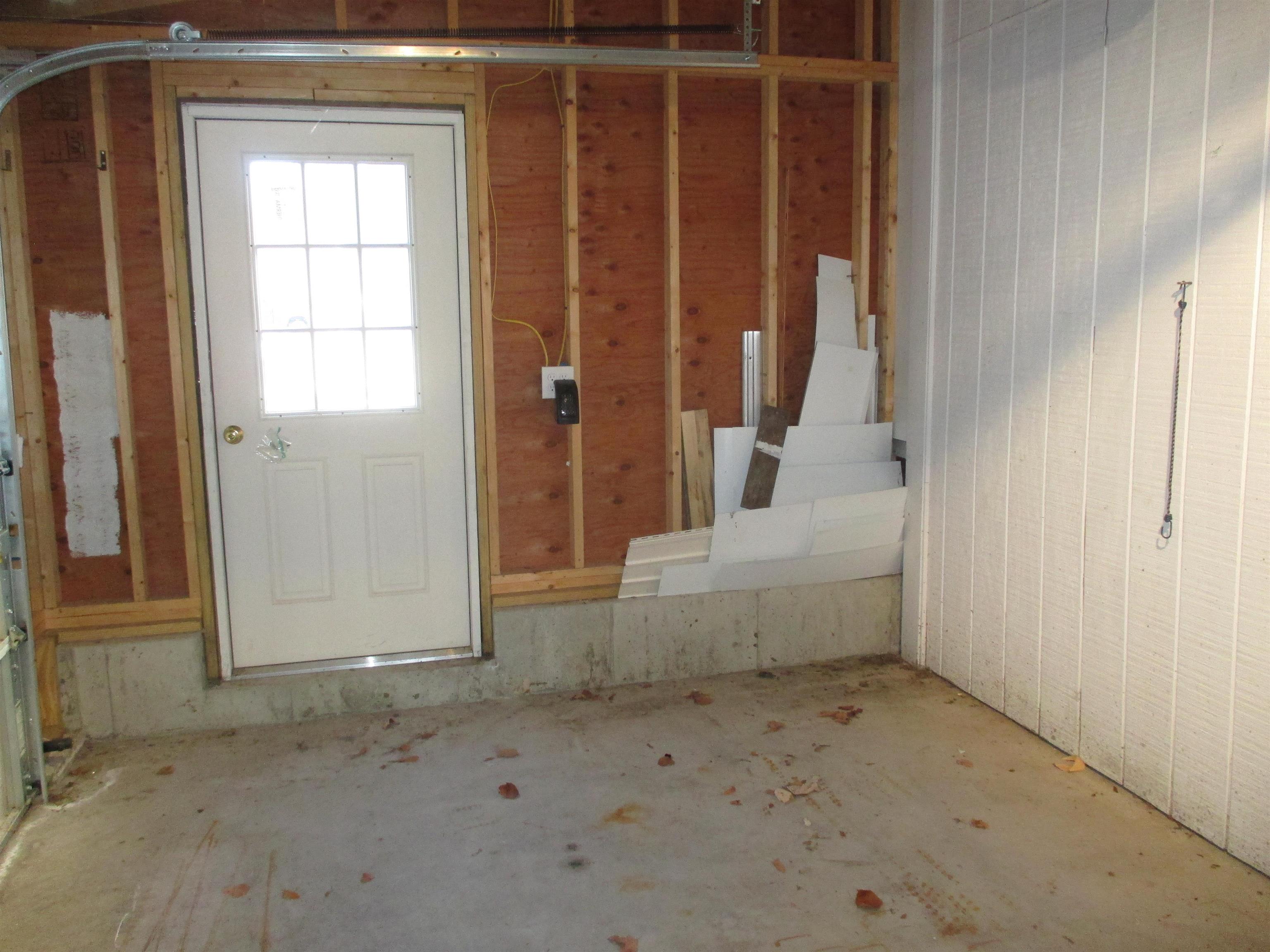 118 Charles Street Rochester, NH 03867 - Photo 36 of 46