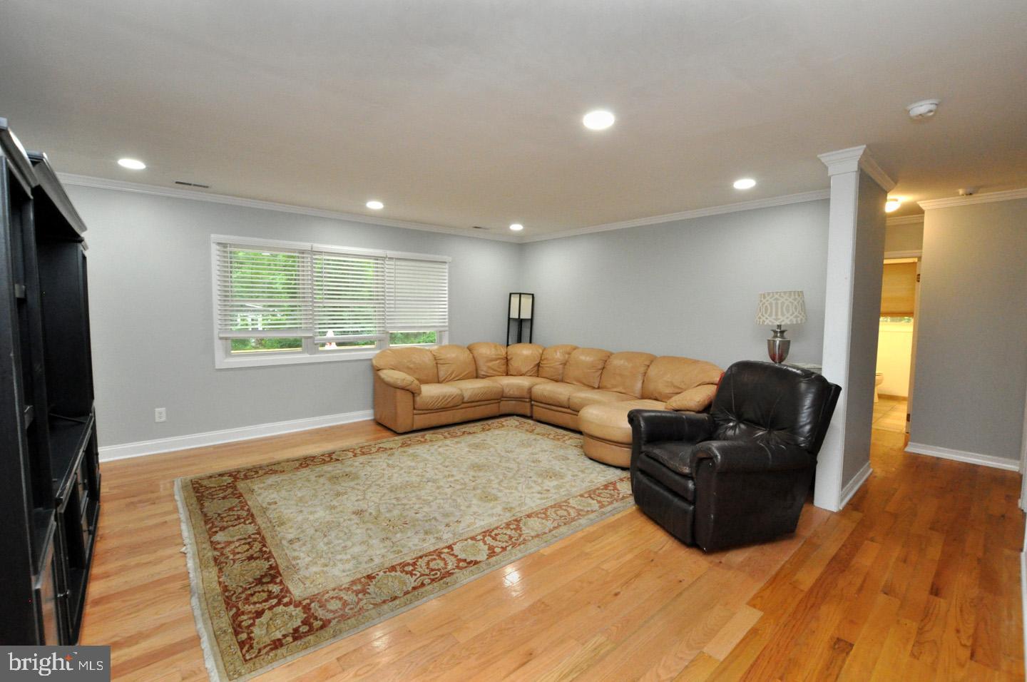 63 Christopher Mill Road Medford, NJ 08055 - Photo 13 of 29 Living Room