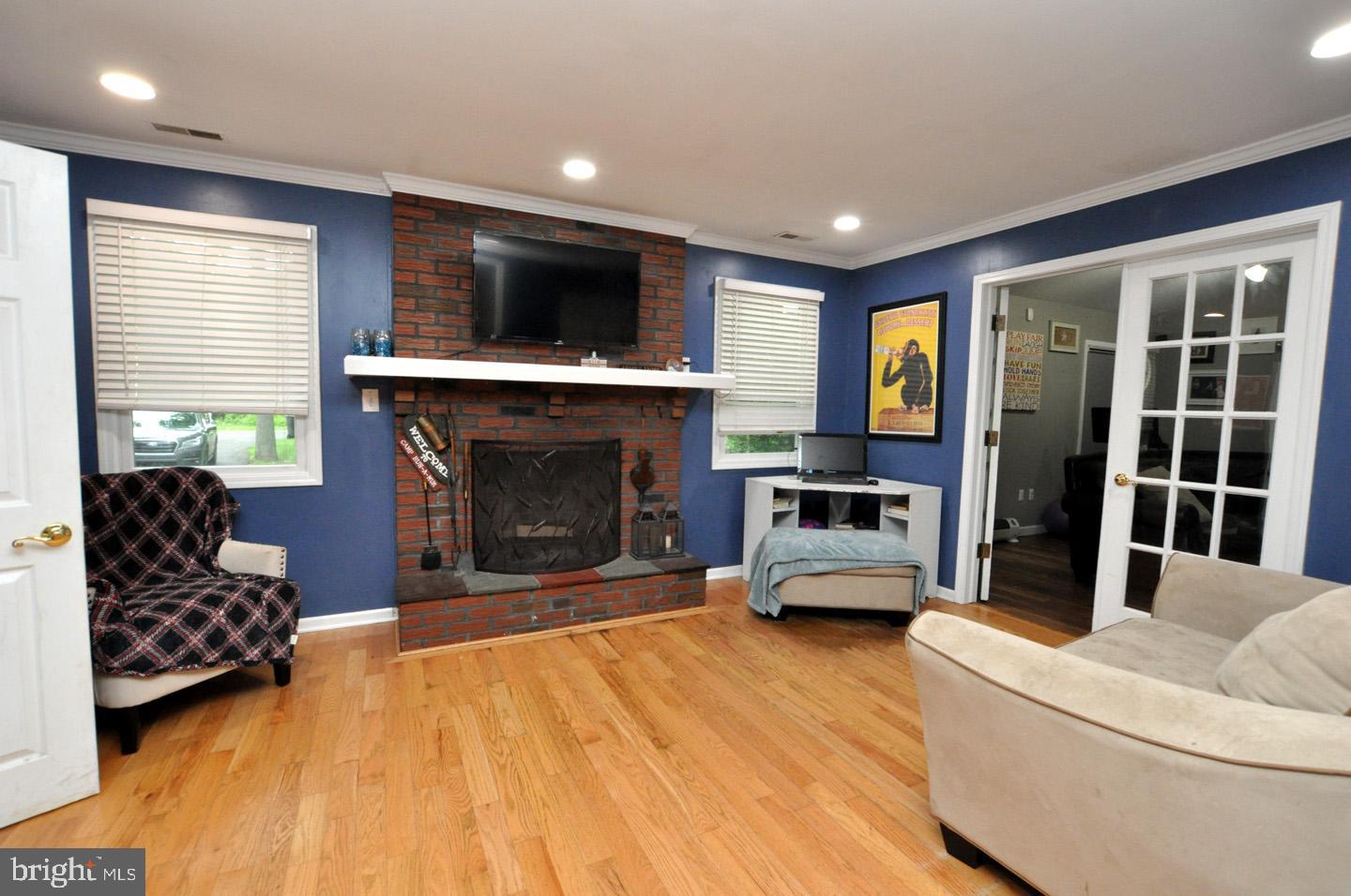 63 Christopher Mill Road Medford, NJ 08055 - Photo 8 of 29 Woodburning fireplace