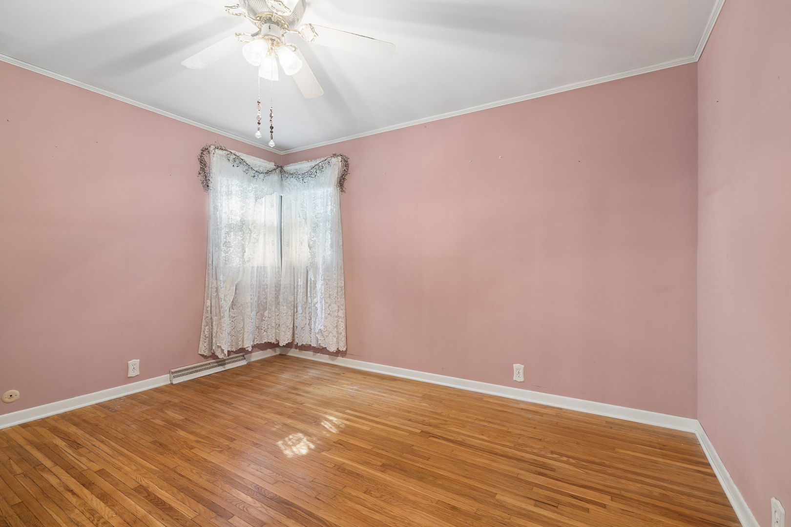 208 South Anderson Road New Lenox, IL 60451 - Photo 11 of 26 Gallery Image 11
