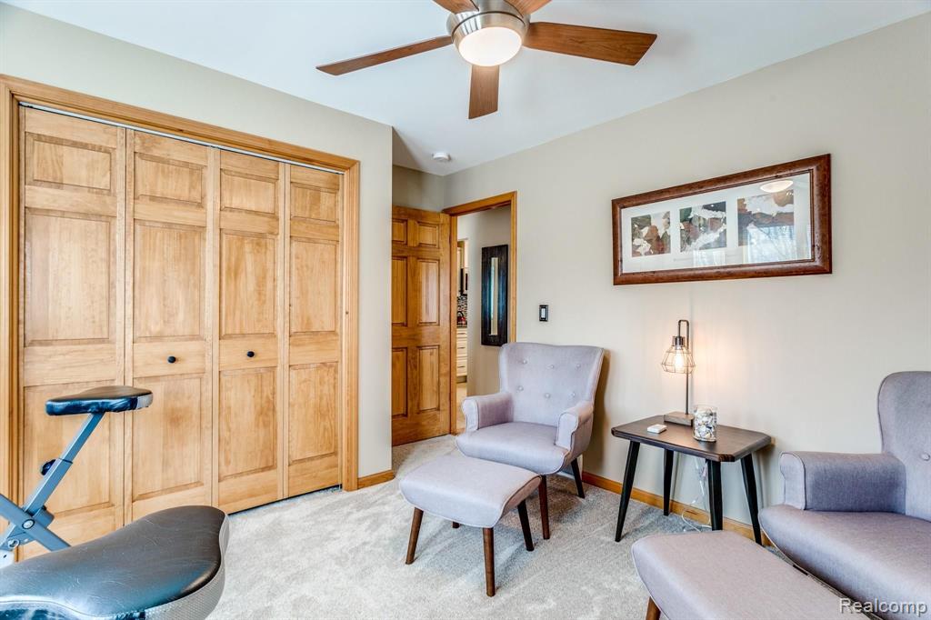 7276 Lakeshore Road Lakeport, MI 48059 - Photo 23 of 38