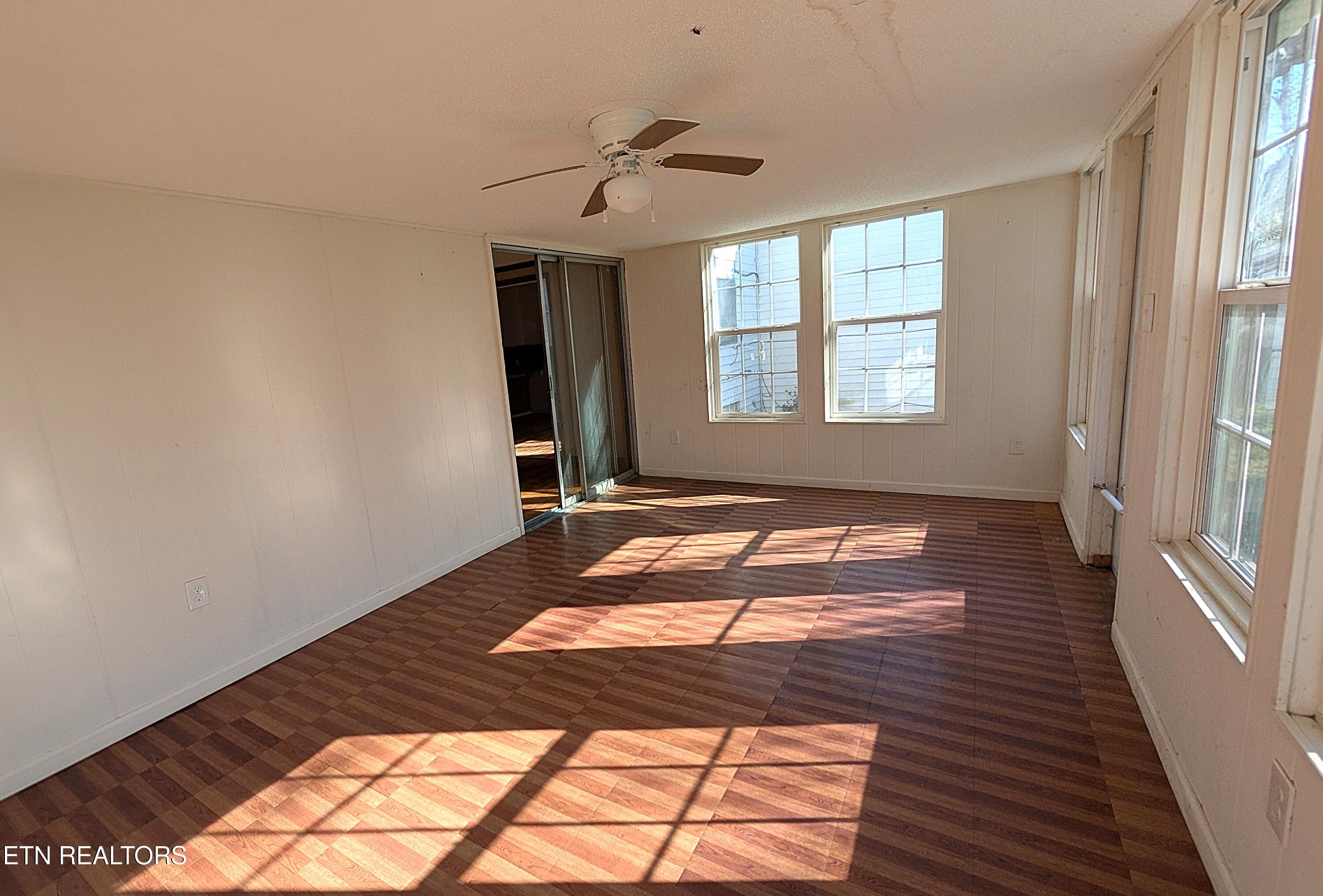 3771 McCain Road Memphis, TN 38109 - Photo 23 of 35 PXL_20260319_211655446.LONG_EXPOSURE-01.