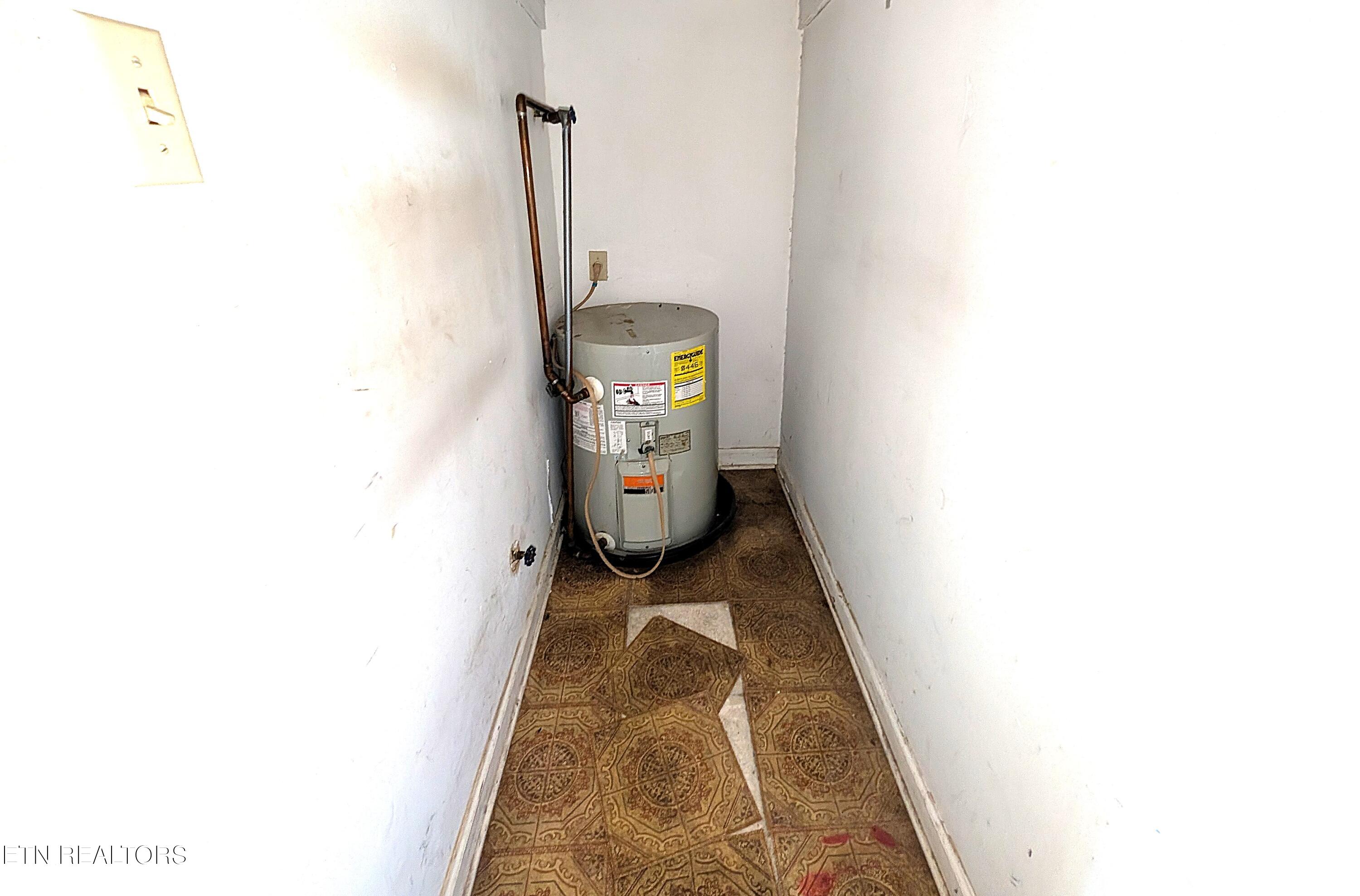 3771 McCain Road Memphis, TN 38109 - Photo 24 of 35 PXL_20260319_211043864