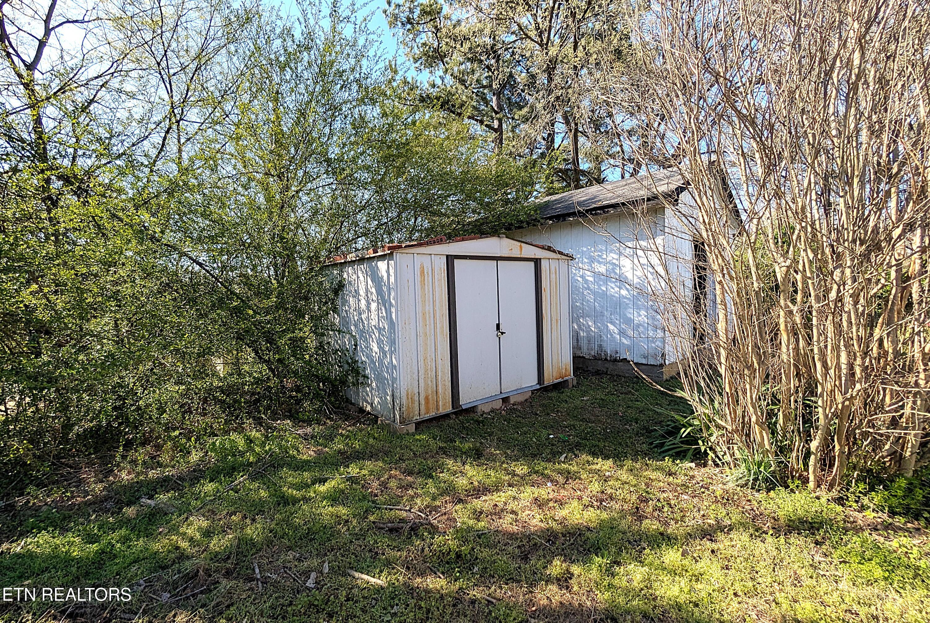 3771 McCain Road Memphis, TN 38109 - Photo 32 of 35 PXL_20260319_210615195