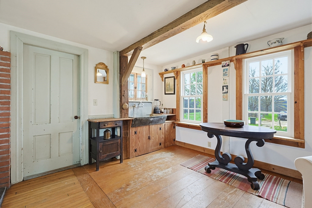 300 Stone Road Oakham, MA 01068 - Photo 8 of 42 Gallery Image 8