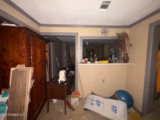 $34,990 | 1427 Fernwood Drive, Jackson, MS 39213