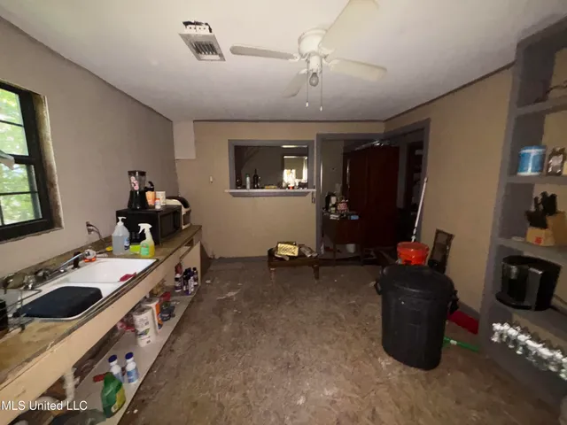 $34,990 | 1427 Fernwood Drive, Jackson, MS 39213