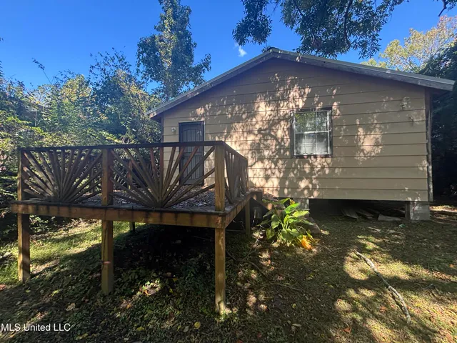 $34,990 | 1427 Fernwood Drive, Jackson, MS 39213