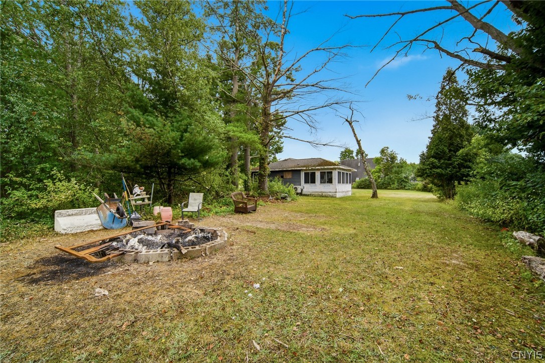 9767 Ethel Road Clay, NY 13029 - Photo 25 of 41 Gallery Image 25