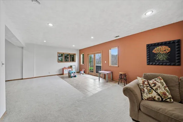 $599,900 | 317 North 250 West, Valparaiso, IN 46385