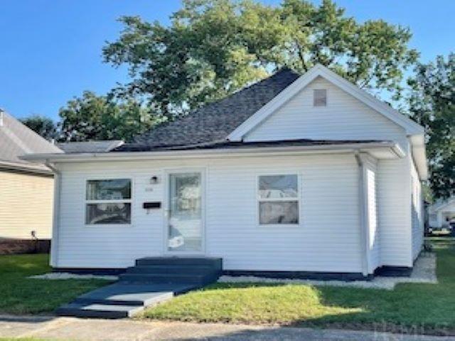 1210 Ridgeway Avenue Vincennes, IN 47591 - Photo 1 of 12 Gallery Image 1